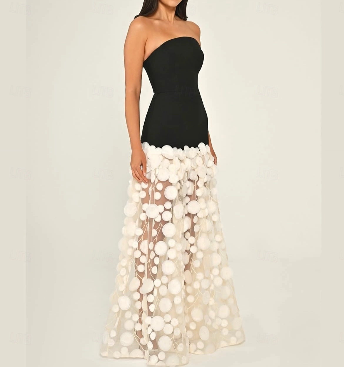 Glam Mermaid Strapless Zip Back Long Tulle Prom Dress