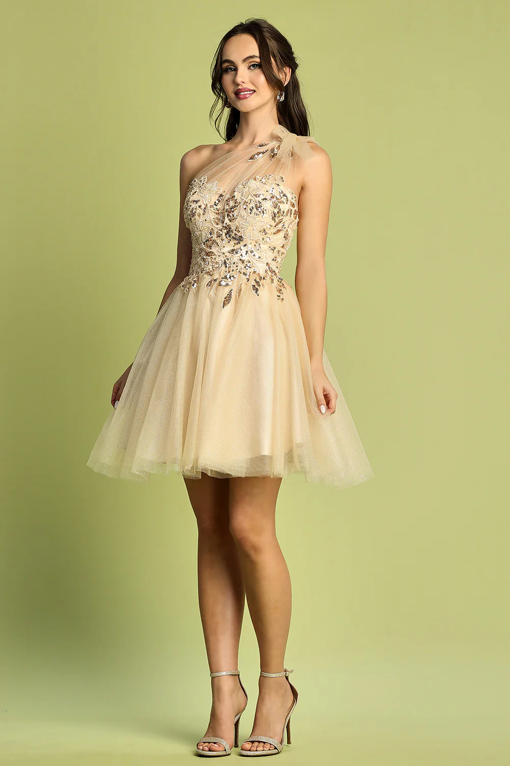 Vestido de fiesta o regreso a casa corto de tul con volantes, escote corazón, un hombro, apliques y corte en A