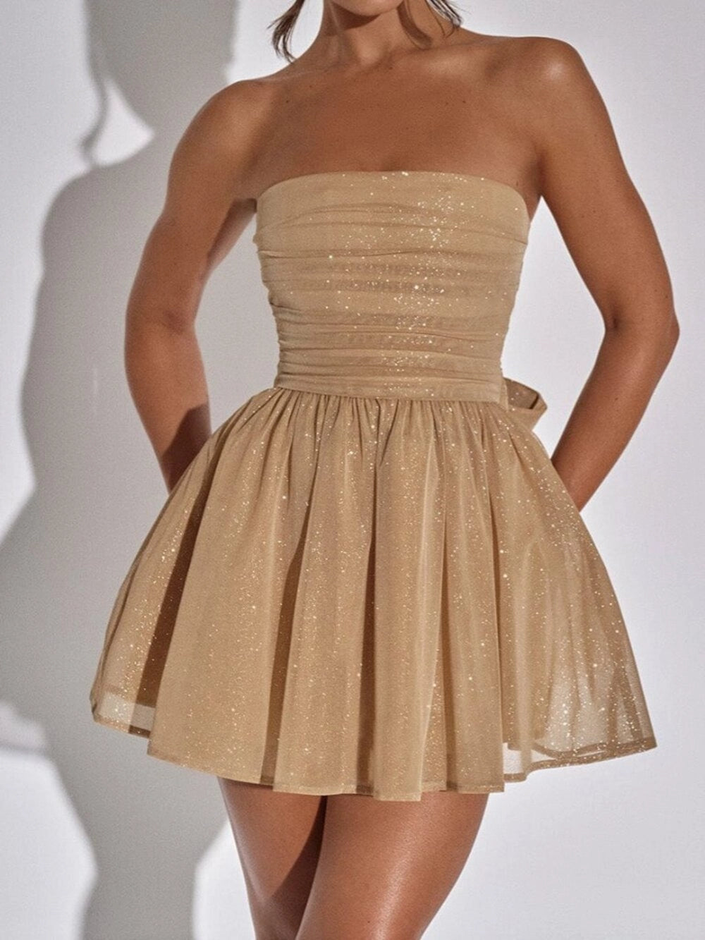 Sparkly A‑Line Strapless Sweetheart Bow‑Back Mini Homecoming Dress
