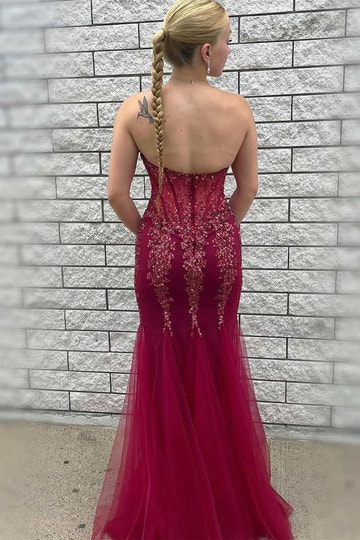 Vestido de fiesta sirena de tul con cuentas, escote corazón, sin tirantes, sin espalda y hasta el suelo