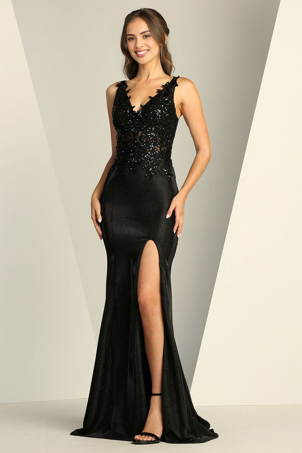 Radiant Champagne Mermaid V-Neck Sleeveless Shimmer Knit Lace Appliqué Evening Gown