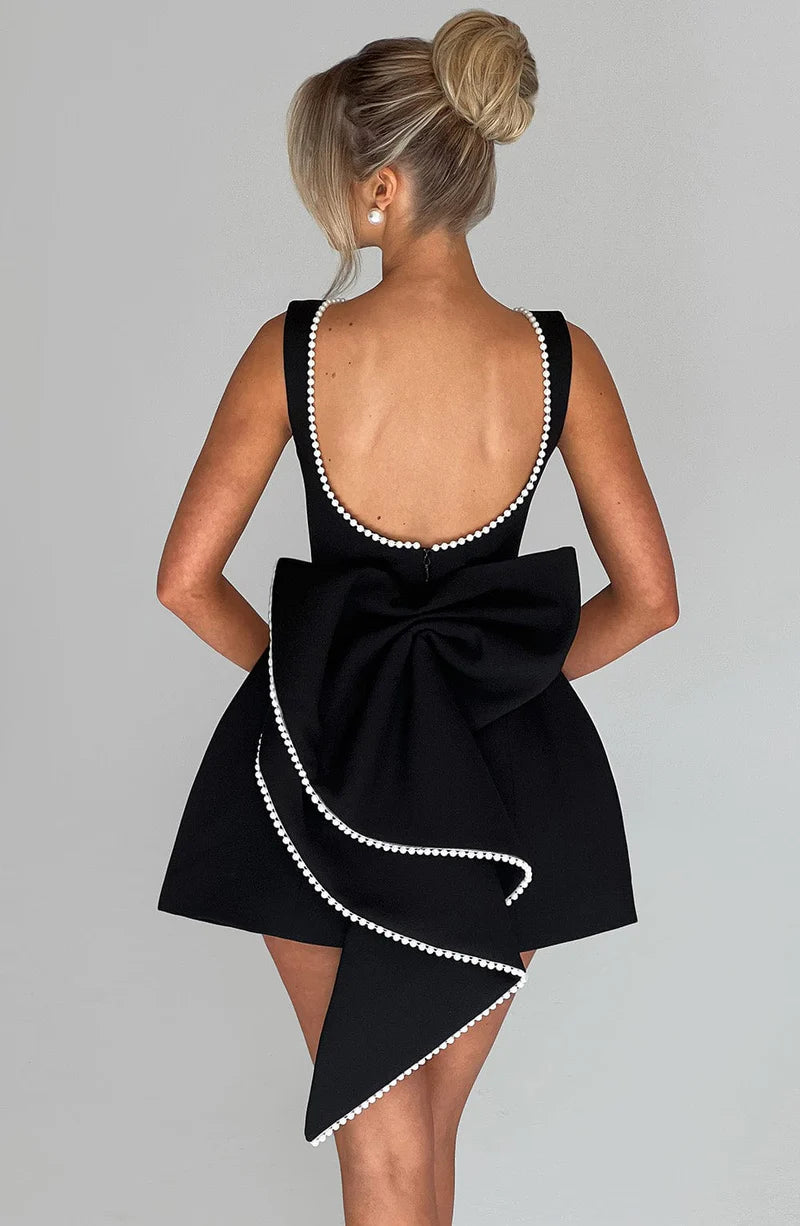 Elegant Structured Boat-Neck Crepe Mini Bow Wedding Guest Evening Dress