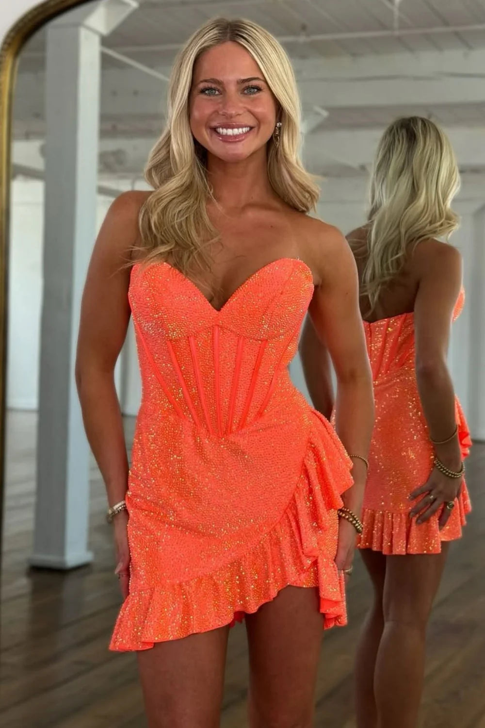 Bodycon Sweetheart Sleeveless Beaded Short Corset Ruffle Homecoming Dress