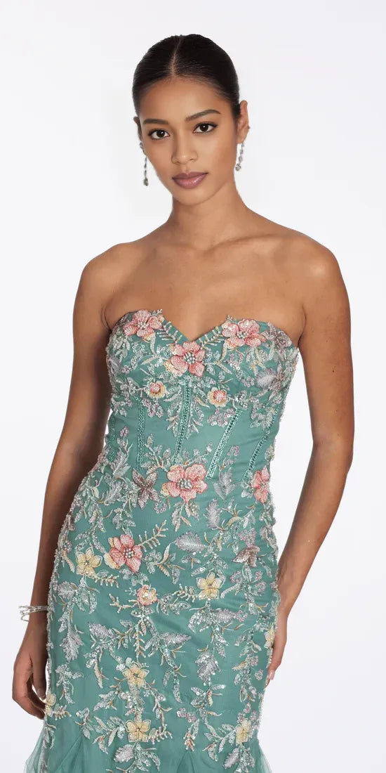 Vestido de noche estilo sirena sin tirantes, con espalda descubierta, adornos florales y largo hasta el suelo, para fiesta de graduación.