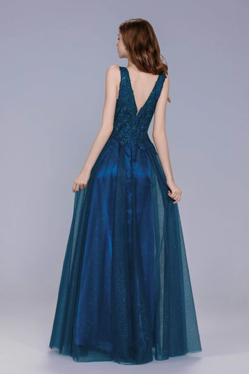Refined A-Line Plunge V-Neck Glitter Tulle Appliqué Prom Dress Maxi Evening Gown