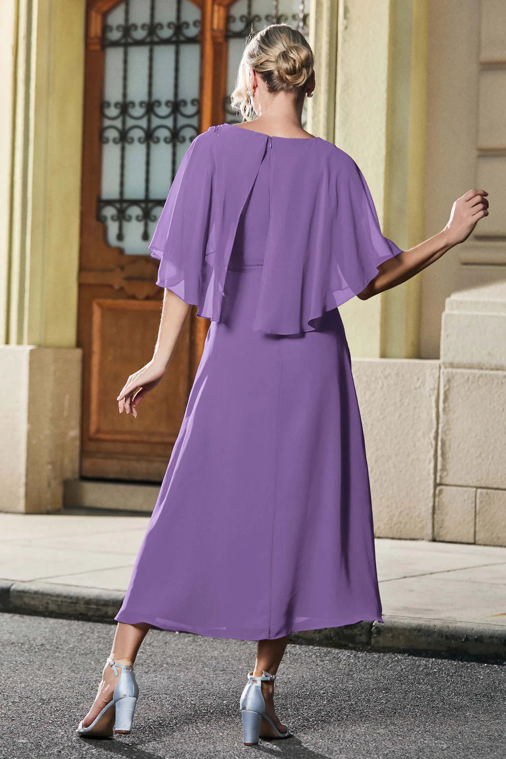 Capelet A-Line Round Neck Chiffon Midi Mother of the Bride Dress with Lace