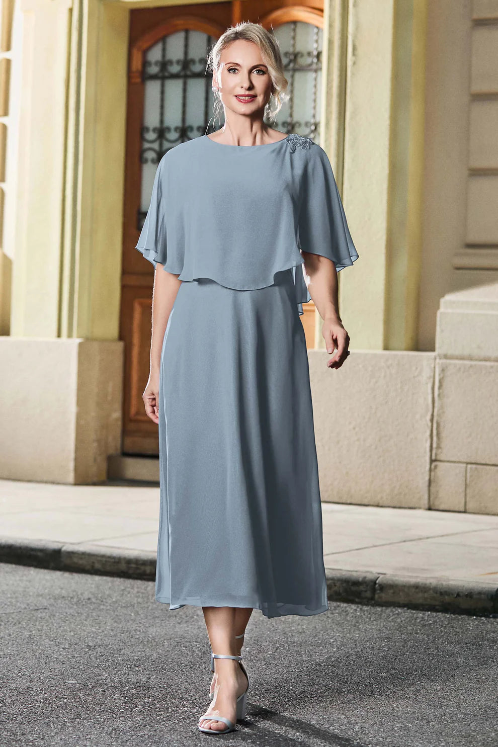 Capelet A-Line Round Neck Chiffon Midi Mother of the Bride Dress with Lace