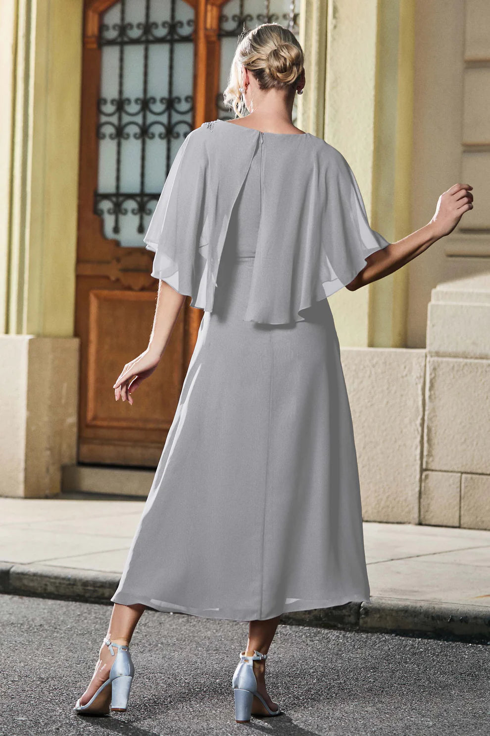 Capelet A-Line Round Neck Chiffon Midi Mother of the Bride Dress with Lace