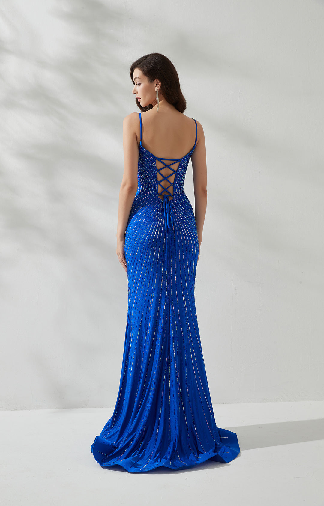 V-Neck Sparkling Sequin Spaghetti Strap Mermaid Formal Evening Gown Sweep/Brush with High Slit