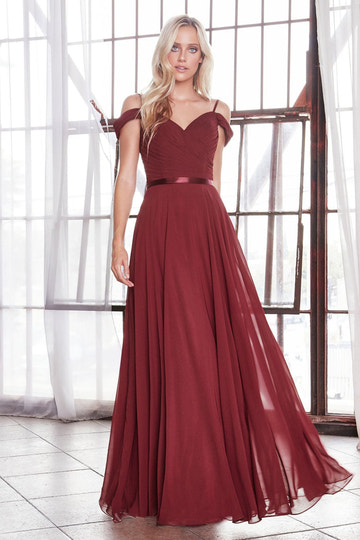 Women's Off-the-Shoulder Sweetheart Neck Bridesmaid Dresses With Ruched Waist Tulle Ball Gown Formal Evening Dress