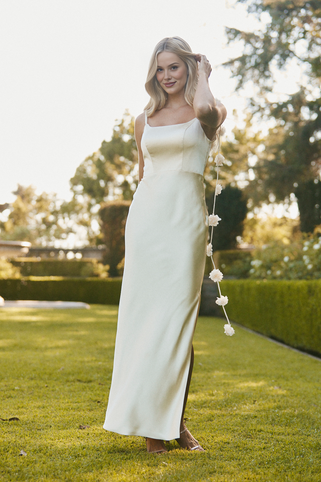 Elegant Bodycon Spaghetti Strap High-Slit Bridesmaid Dress Satin Party Wedding Guest Maxi Dress