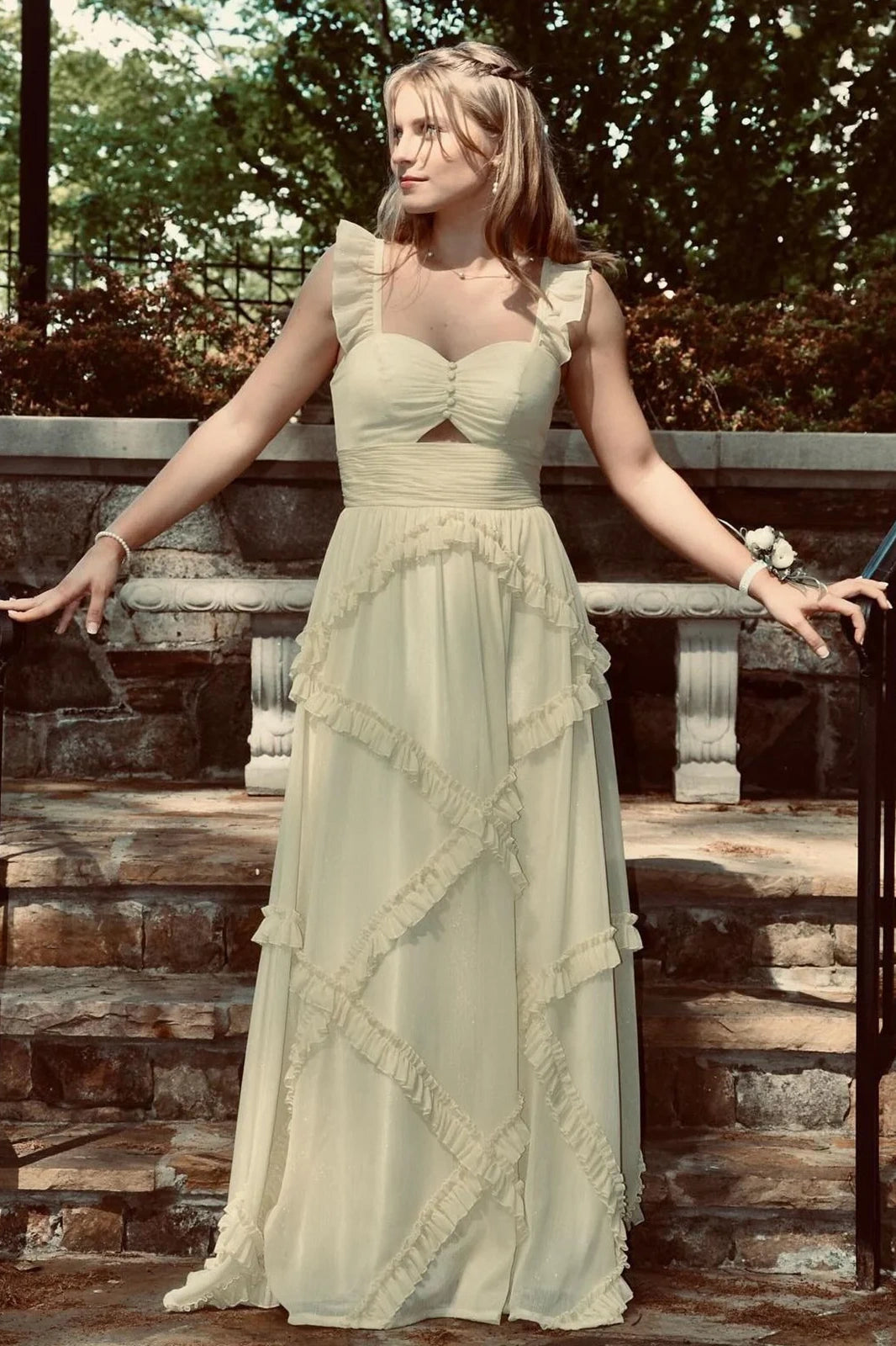 Elegante vestido de fiesta de gasa con volantes hasta el suelo y corte en A, escote corazón, con aberturas, formal para noche