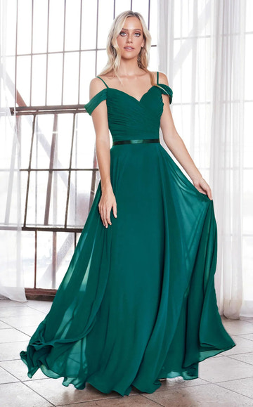 Women's Off-the-Shoulder Sweetheart Neck Bridesmaid Dresses With Ruched Waist Tulle Ball Gown Formal Evening Dress