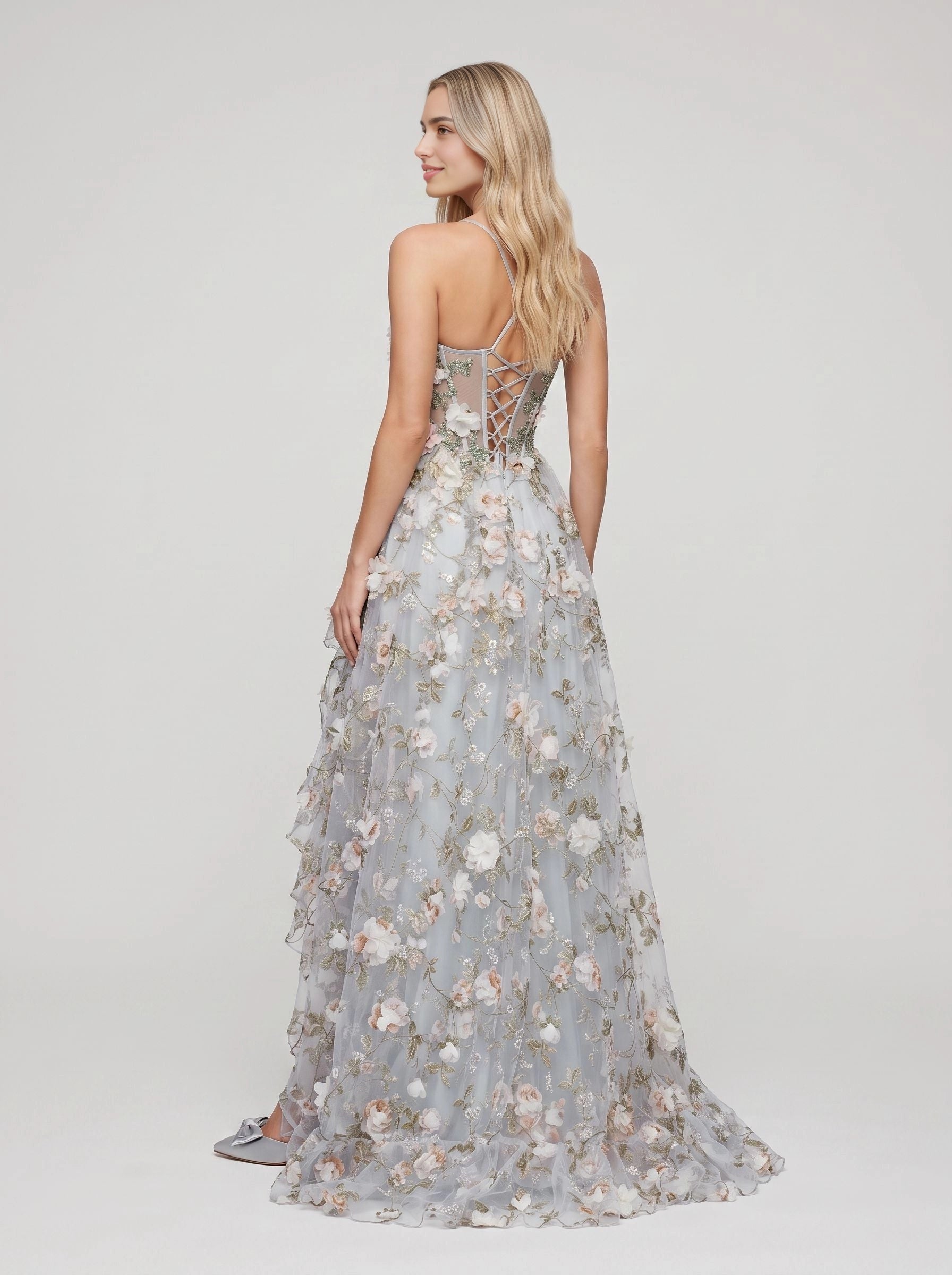 Delicate A‑Line Sweetheart Sleeveless Lace‑Up Back Long Prom Dress