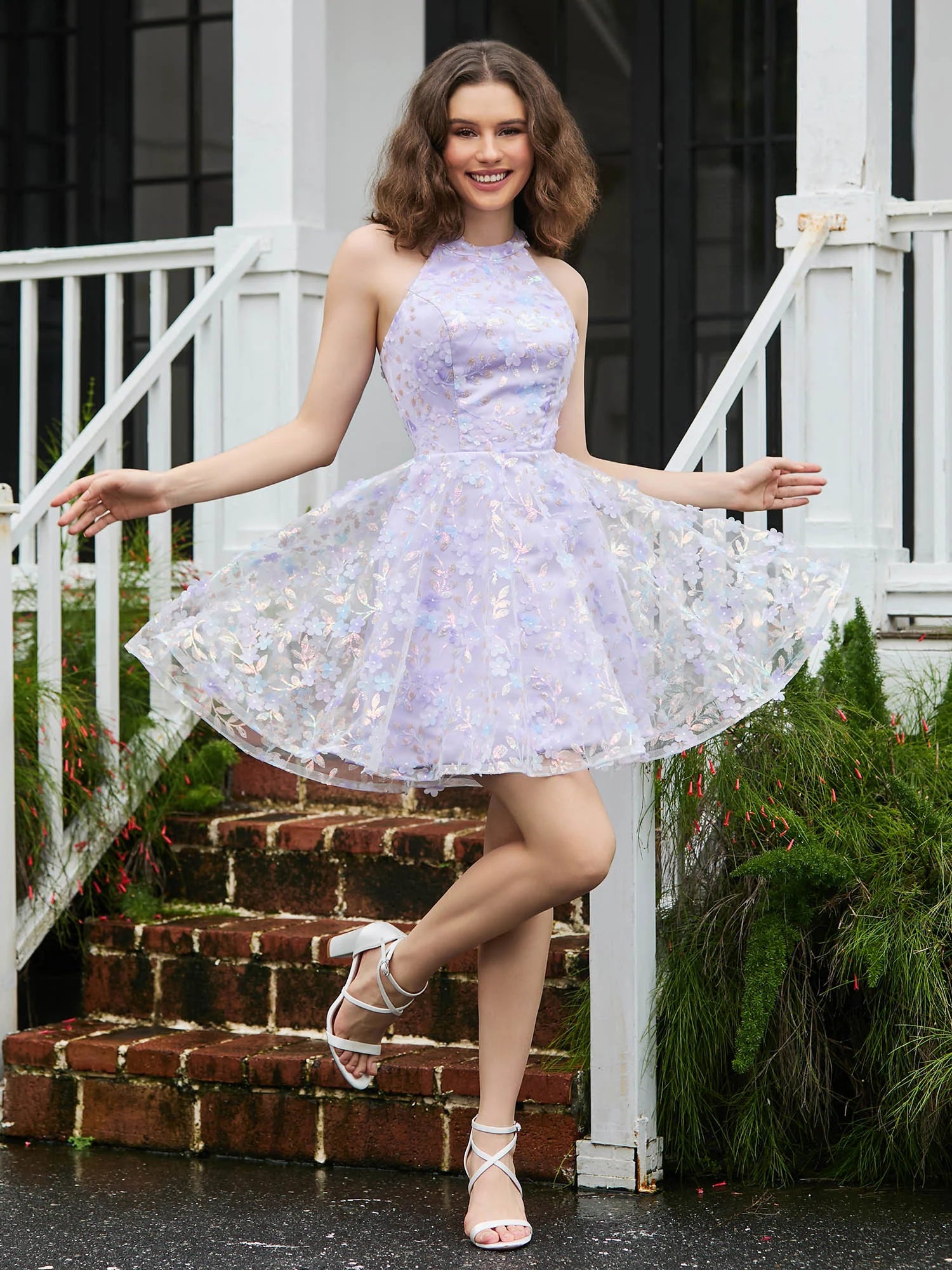 Dreamy A-line Halter Sleeveless 3D-Floral Tulle Mini Backless Homecoming Dress