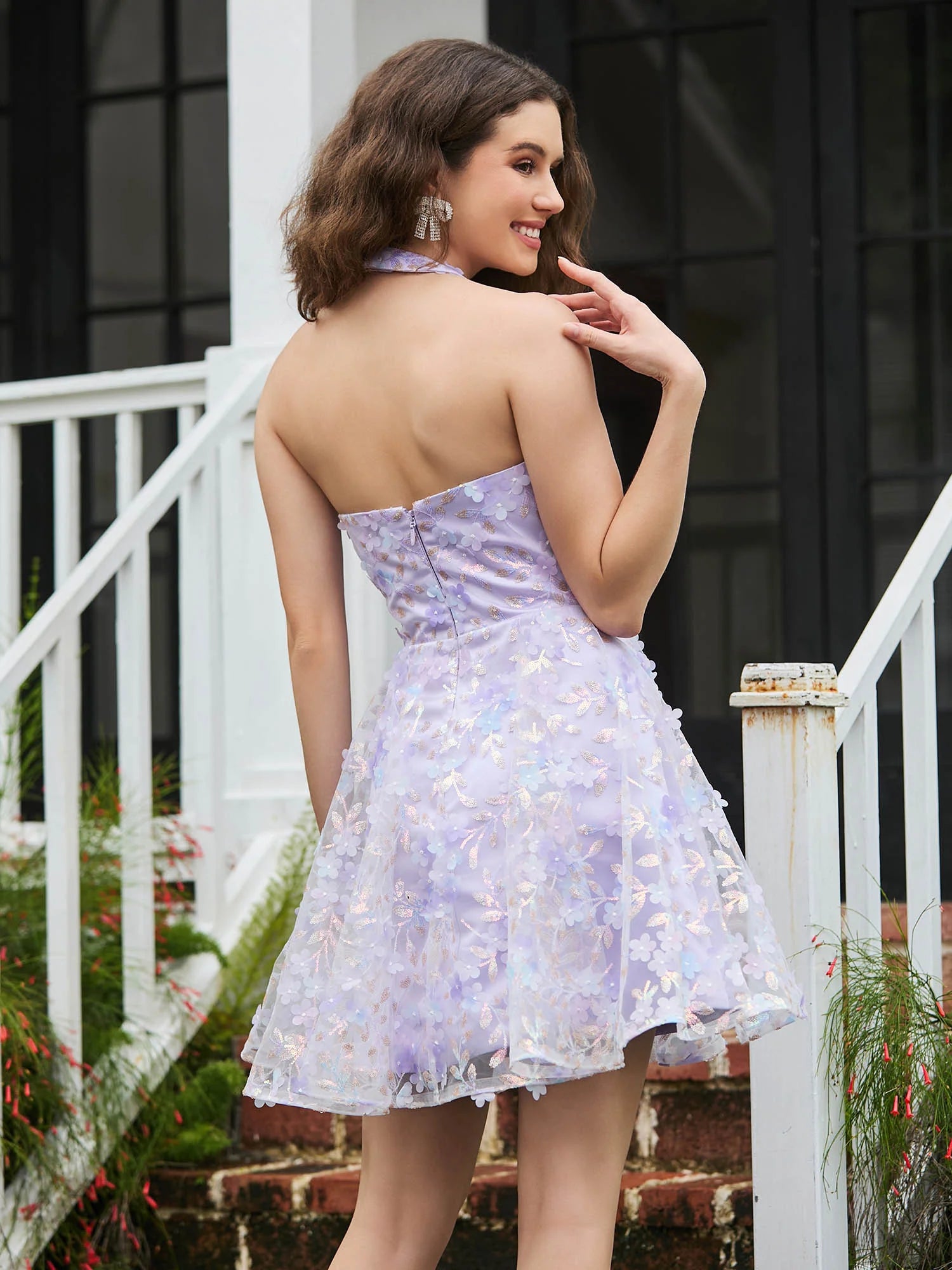 Dreamy A-line Halter Sleeveless 3D-Floral Tulle Mini Backless Homecoming Dress