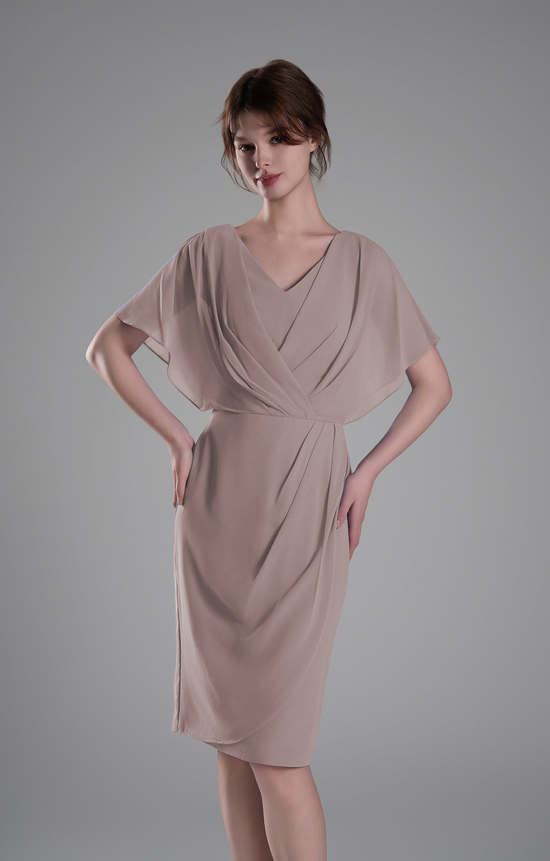 Elegant Chiffon Cocktail Dress V-Neck Pleated Cape Knee-length Flutter Sleeve Wedding Guest Dress with Ruched Waist