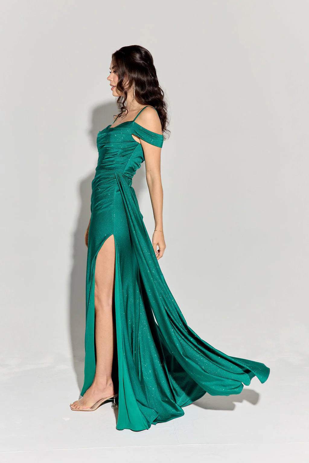 Elegant Mermaid Off-the-Shoulder Short-Sleeve Glitter Satin Floor-Length Ruched Slit Evening Gown
