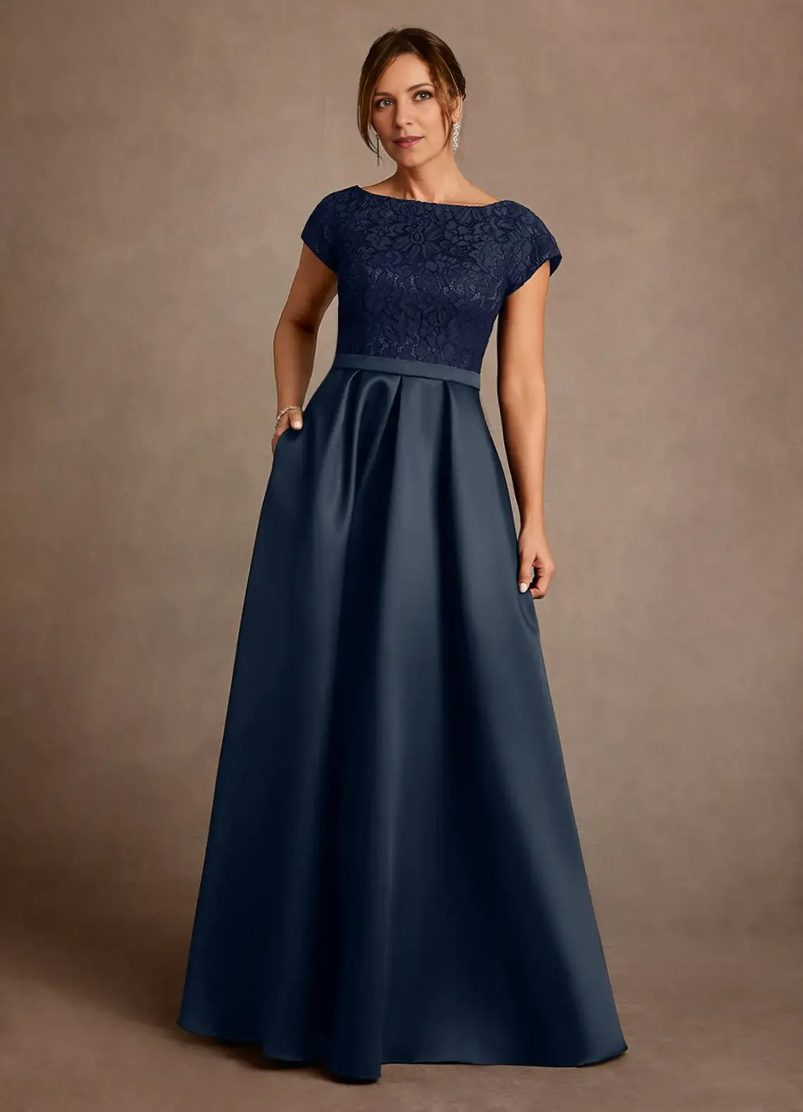 Elegant A Line Boat Neck Lace&Satin Floor Length Pocket Maxi Dress