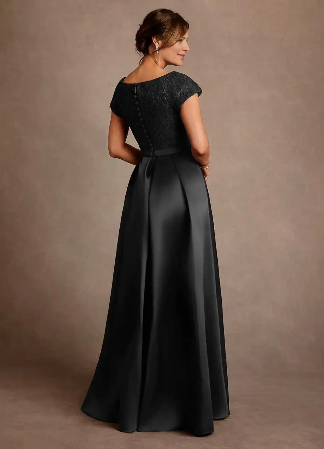 Elegant A Line Boat Neck Lace&Satin Floor Length Pocket Maxi Dress