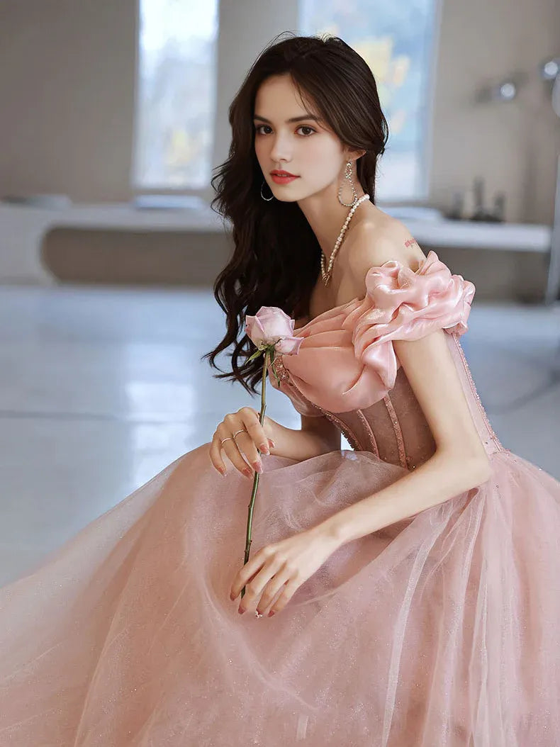 Elegante Vestido de Fiesta Largo de Noche con Corsé en Satén y Tul, Corte en A, Hombros Descubiertos