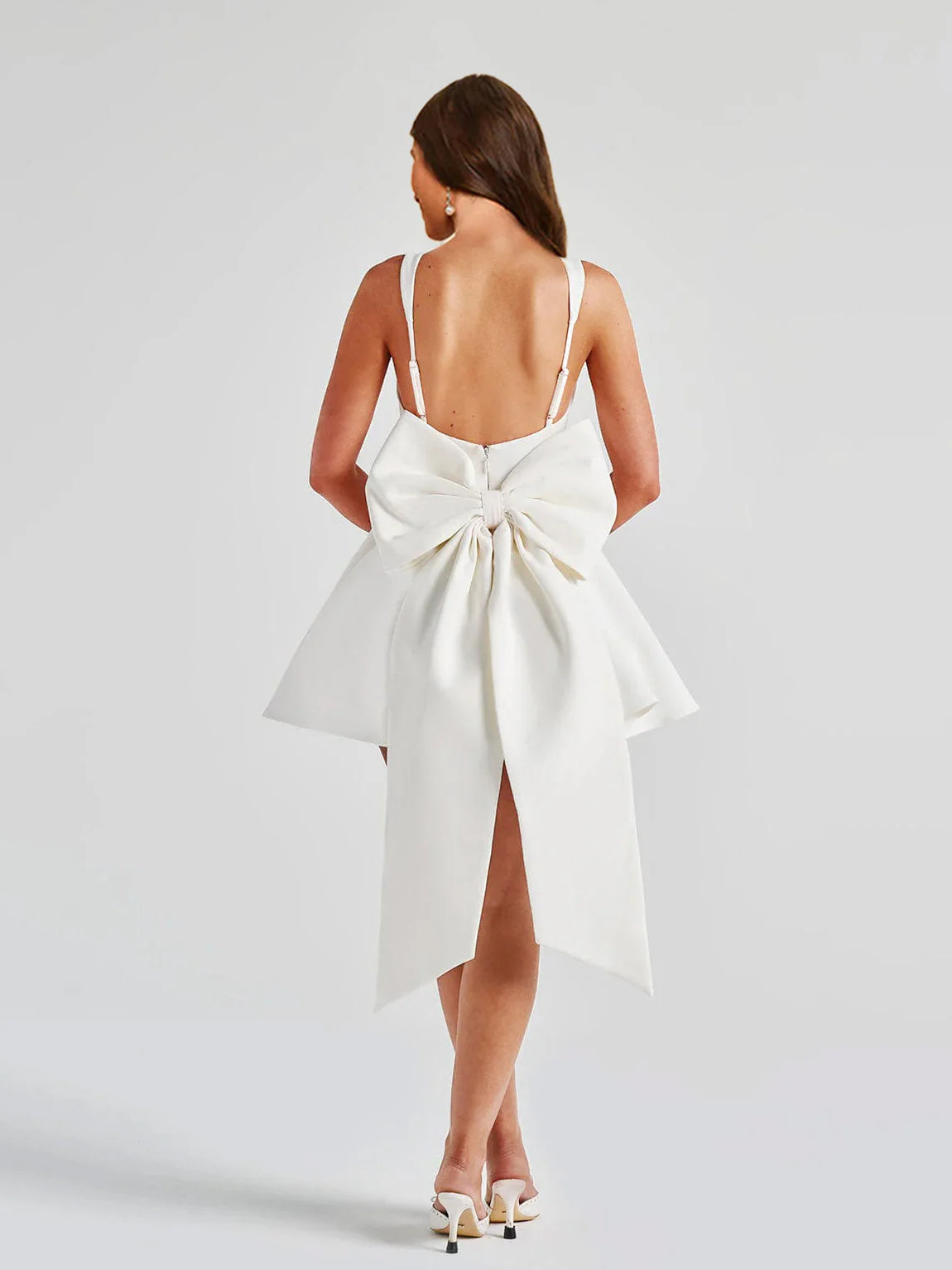 Elegant A-Line Square Neck Sleeveless Homecoming Dress Bow-Back Mini Dress