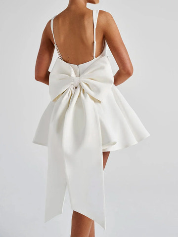 Elegant A-Line Square Neck Sleeveless Homecoming Dress Bow-Back Mini Dress