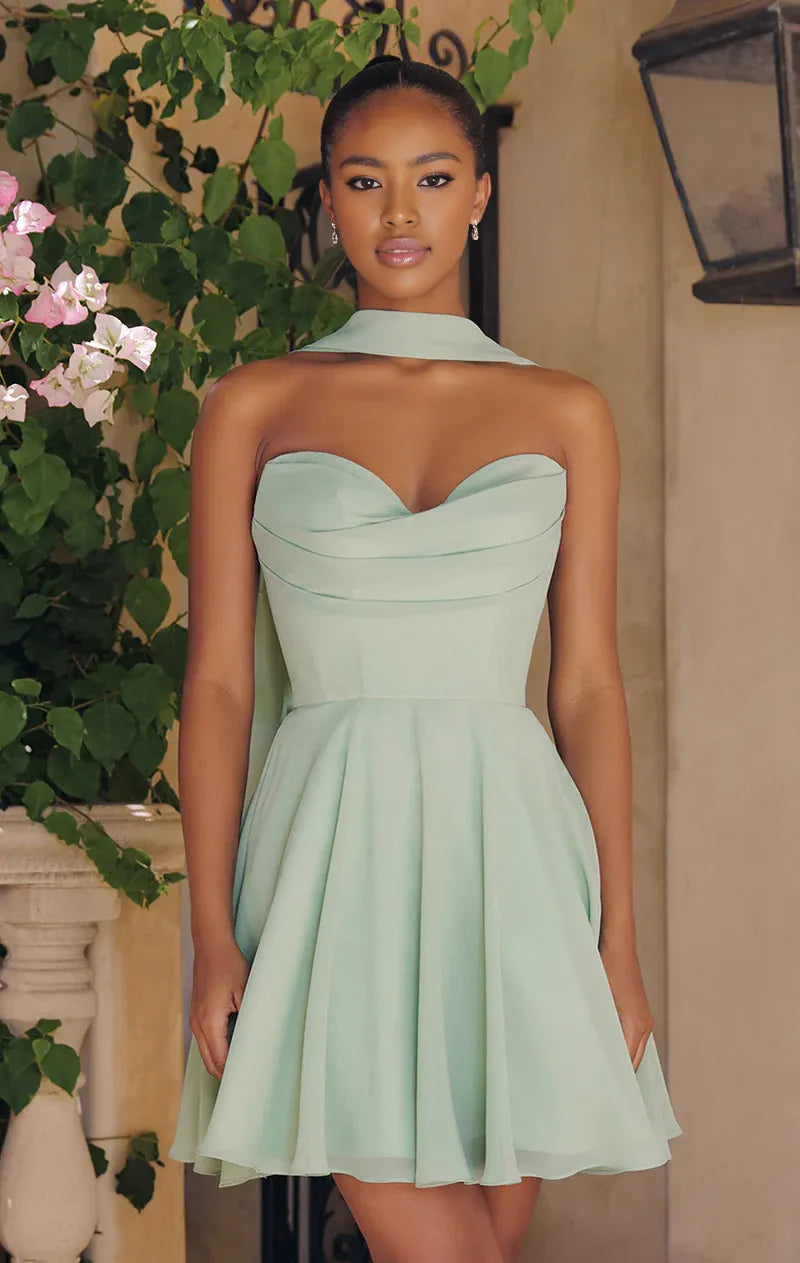 Elegant A-Line Strapless Sleeveless Chiffon Mini Corset Back Homecoming Dress