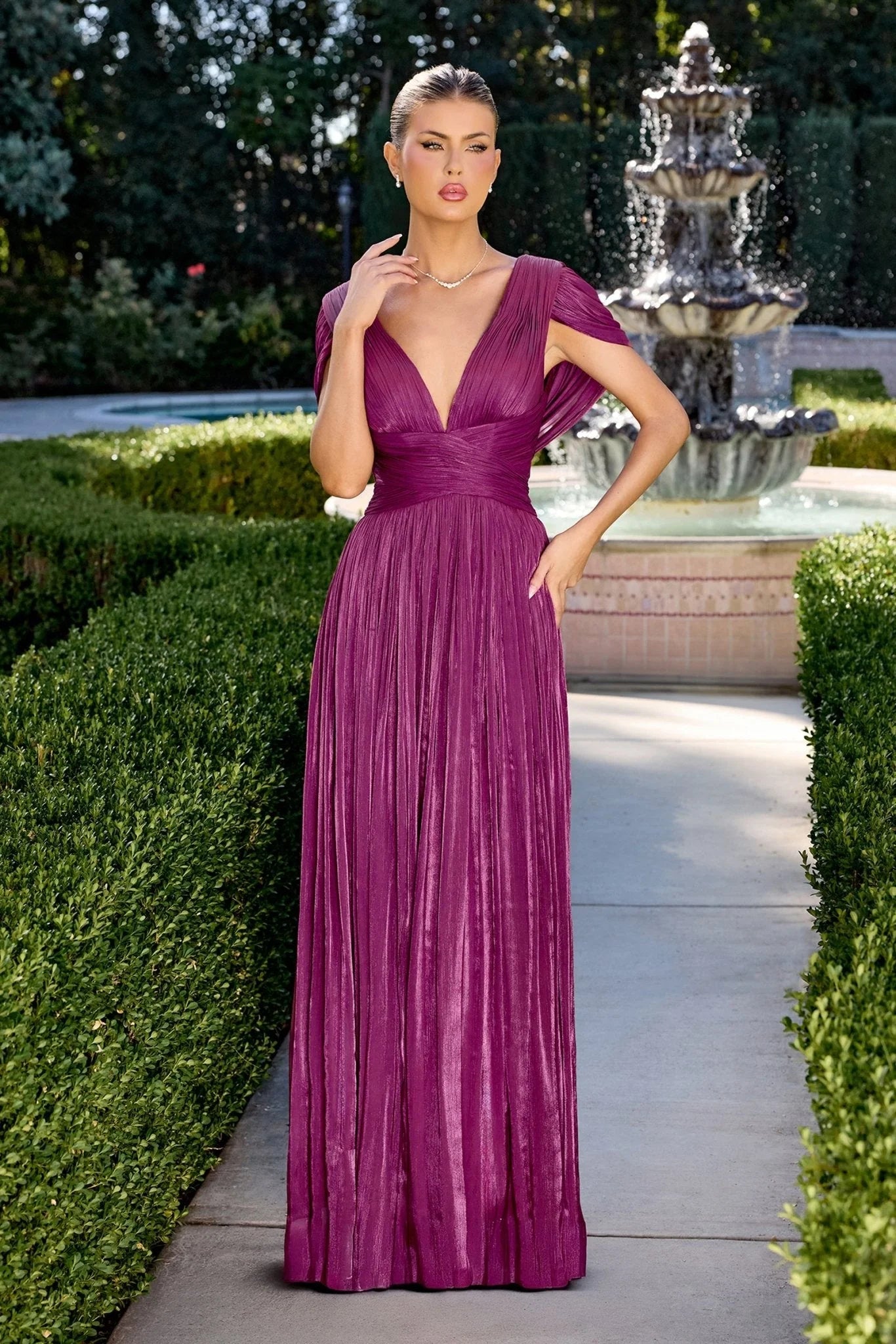 Elegant Metallic A-Line V-Neck Cap-Sleeve Shimmer Bridesmaids Dress Evening Dress With Tie Back