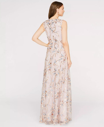 Elegante Vestido de Fiesta Largo con Escote en V, Línea A y Cuentas