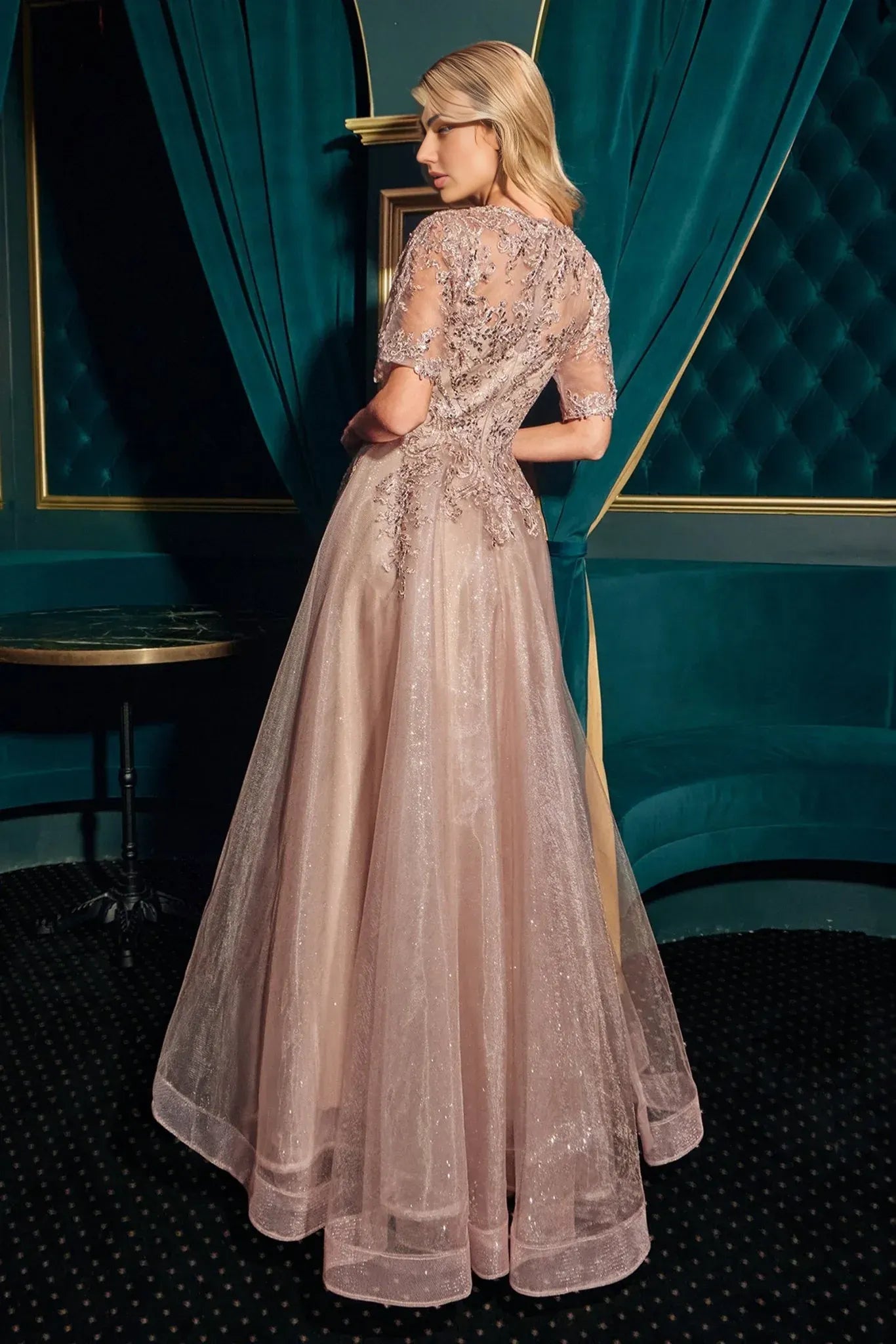 Elegant A-line V-neck Elbow-length Glitter Tulle Floor-length Lace Applique Evening Gown