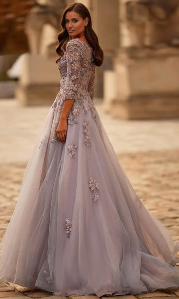 Elegant Aline VNeck Tulle FloorLength Lace Applique Evening Dress