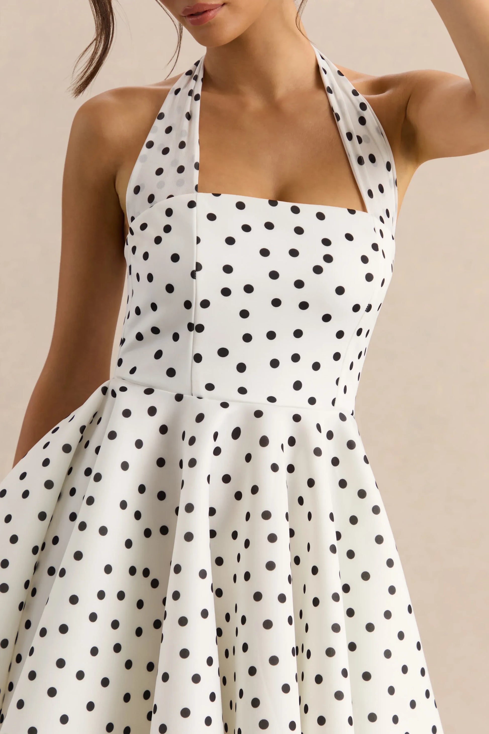Elegant Fit-and-flare Halter-neck Sleeveless Crepe Mini Polka-dot Cocktail Dress