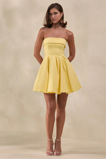 Elegant Fit-and-flare Strapless Sleeveless Crepe Homecoming Dress Mini Pleated Choker-sash Cocktail Dress