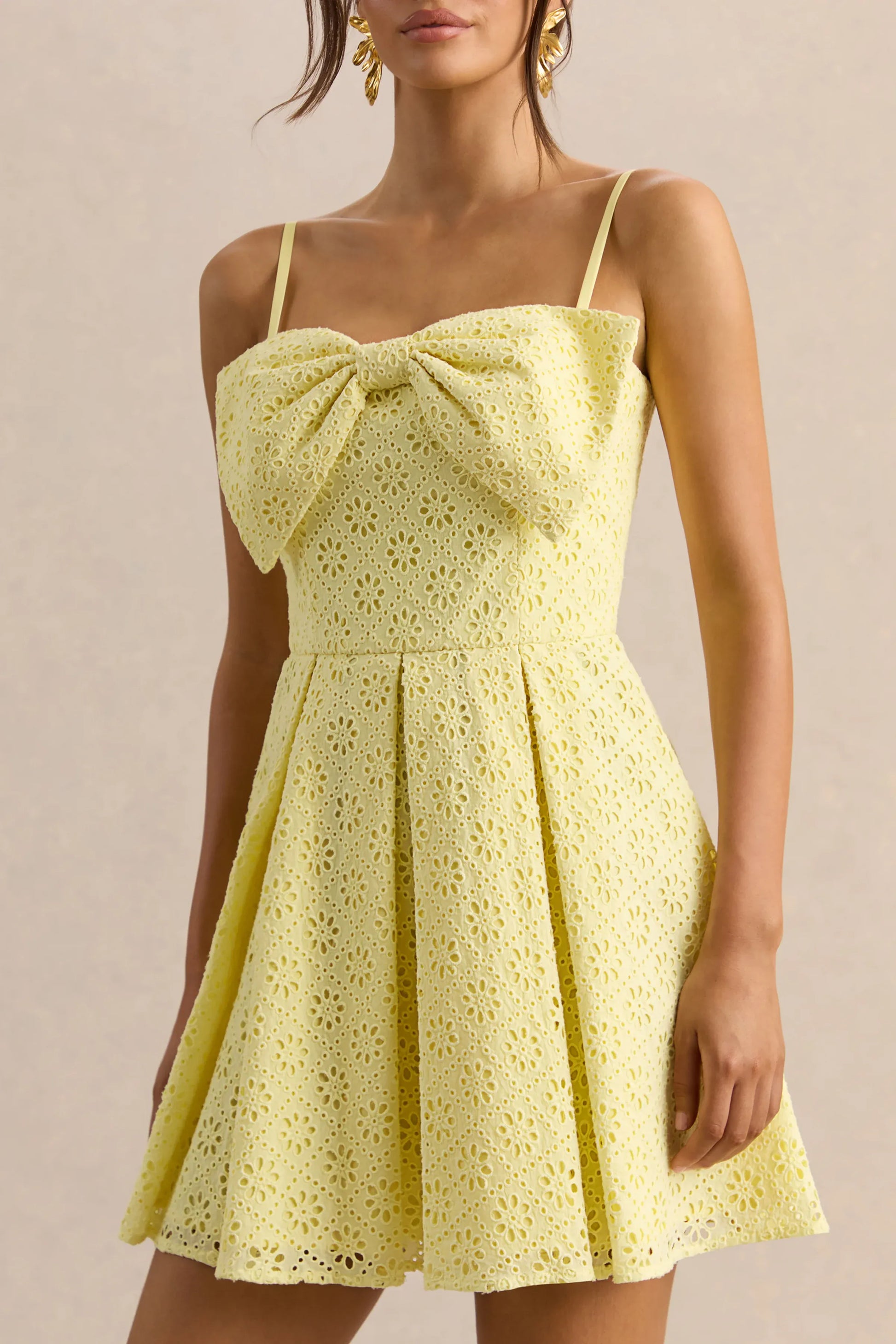 Elegant Fit-and-flare Sweetheart Sleeveless Eyelet-cotton Mini Homecoming Dress Bow-front Pleated Cocktail Dress