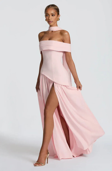 Elegant Fitted Off Shoulder Maxi Chiffon Evening Dress with Draped Scarf