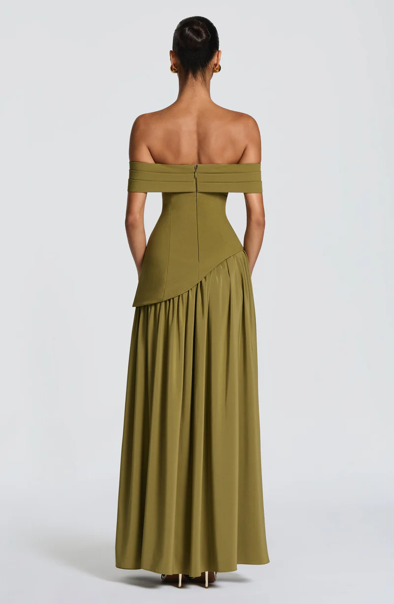 Elegant Fitted Off Shoulder Maxi Chiffon Evening Dress with Draped Scarf