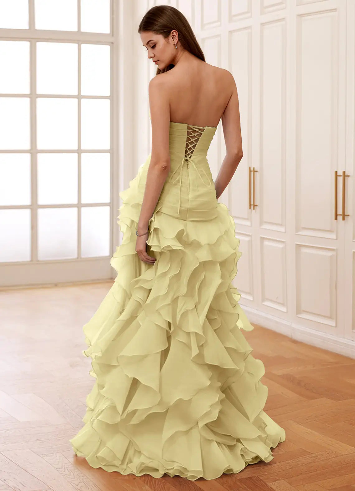 Elegante Vestido Largo de Fiesta de Gasa con Corsé, Escote Corazón y Volantes