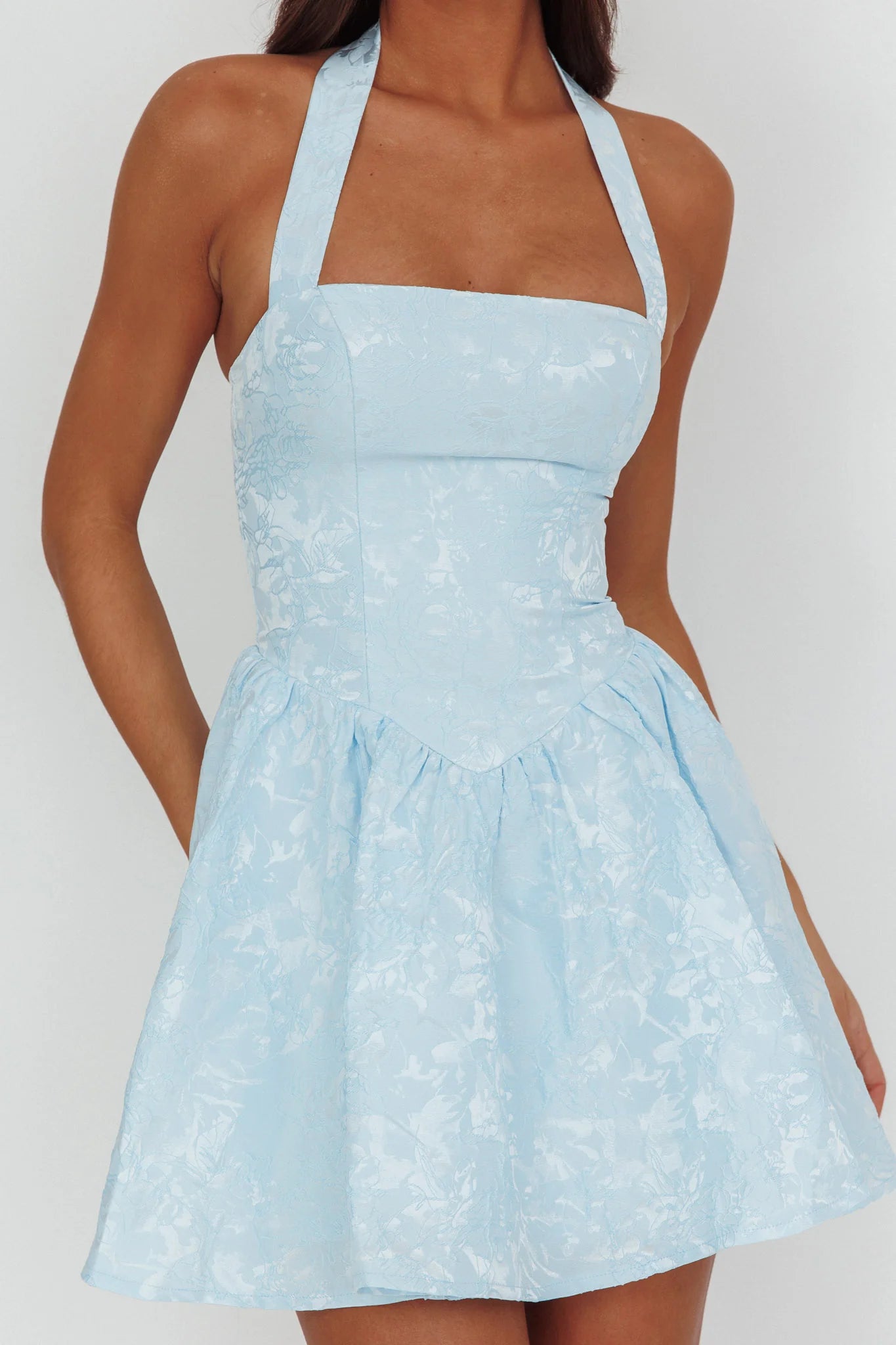 Elegant Cute A-line Halter Neck Sleeveless Jacquard Mini Homecoming Dress