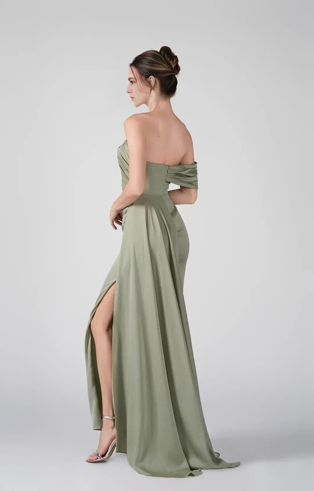 Elegant Mermaid Off-Shoulder Short Sleeve Satin Floor Length Ruched Slit Evening Dress