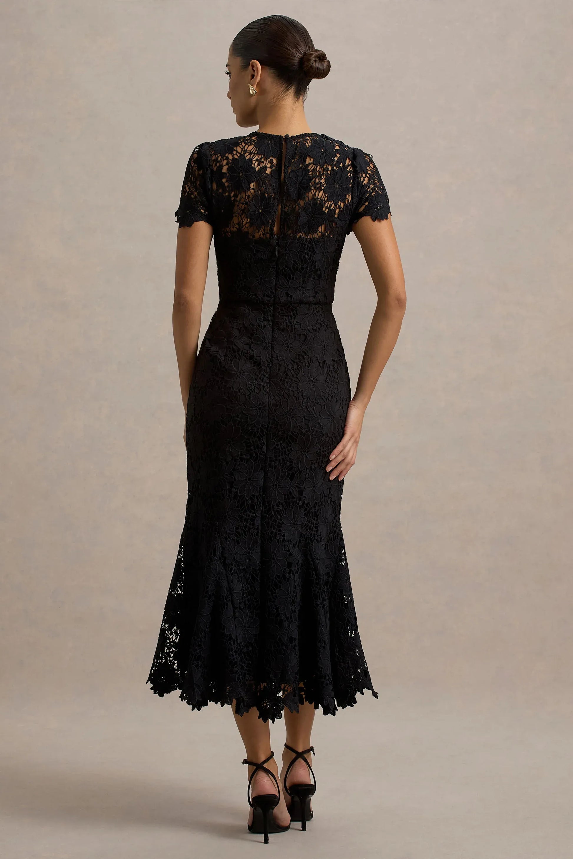 Elegant Mermaid Round-neck Short-sleeve Lace Midi Scalloped-hem Cocktail Dress