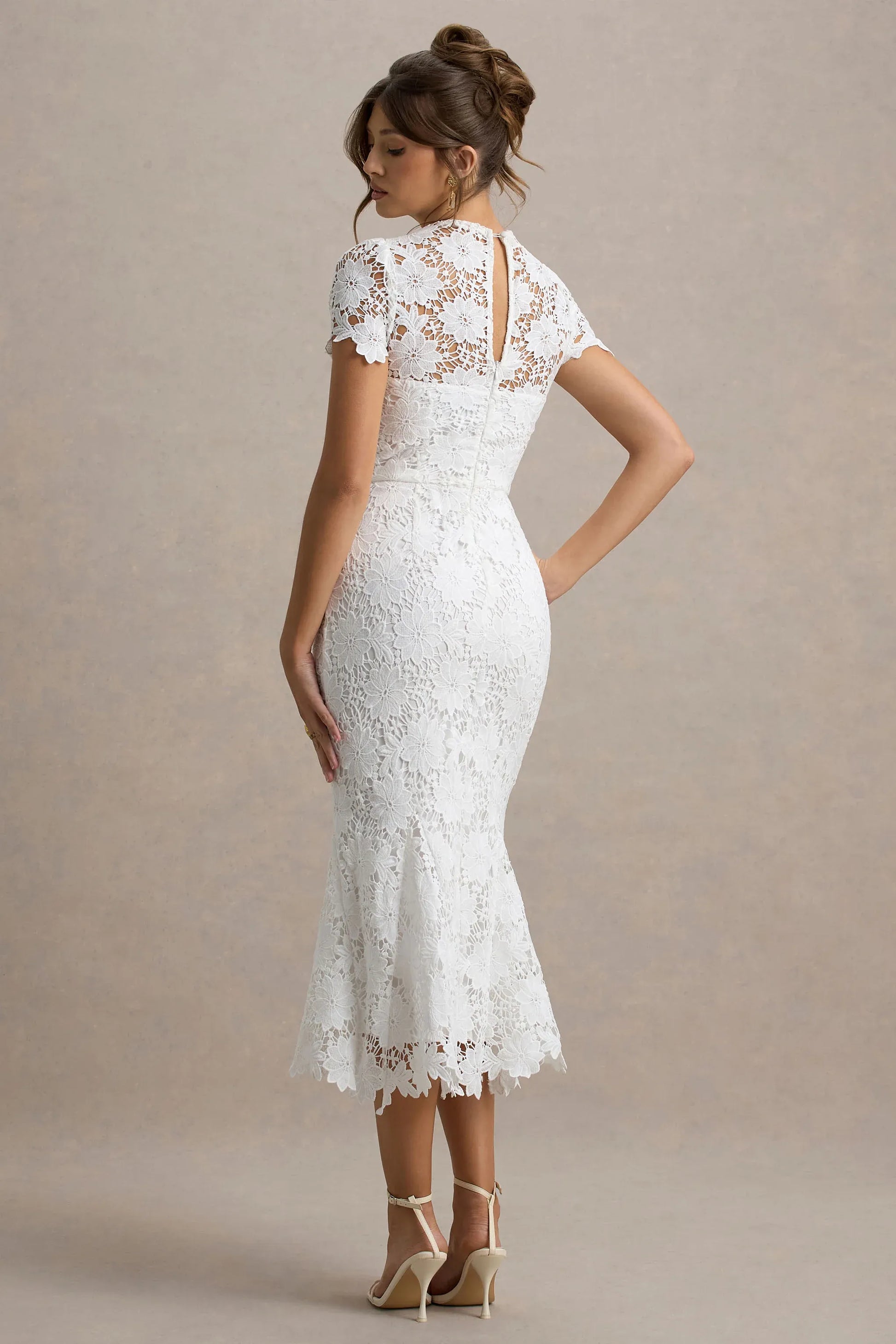 Elegant Mermaid Round-neck Short-sleeve Lace Midi Scalloped-hem Cocktail Dress