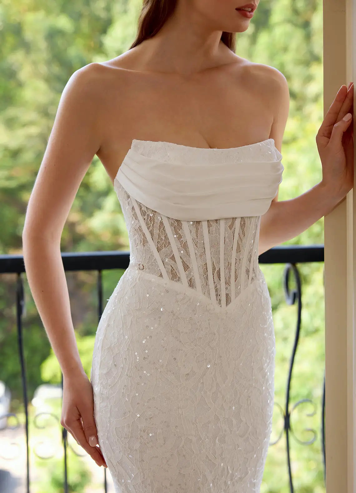 Elegant Mermaid Strapless Sequin Lace Corset Embroidery Mermaid Evening Dress