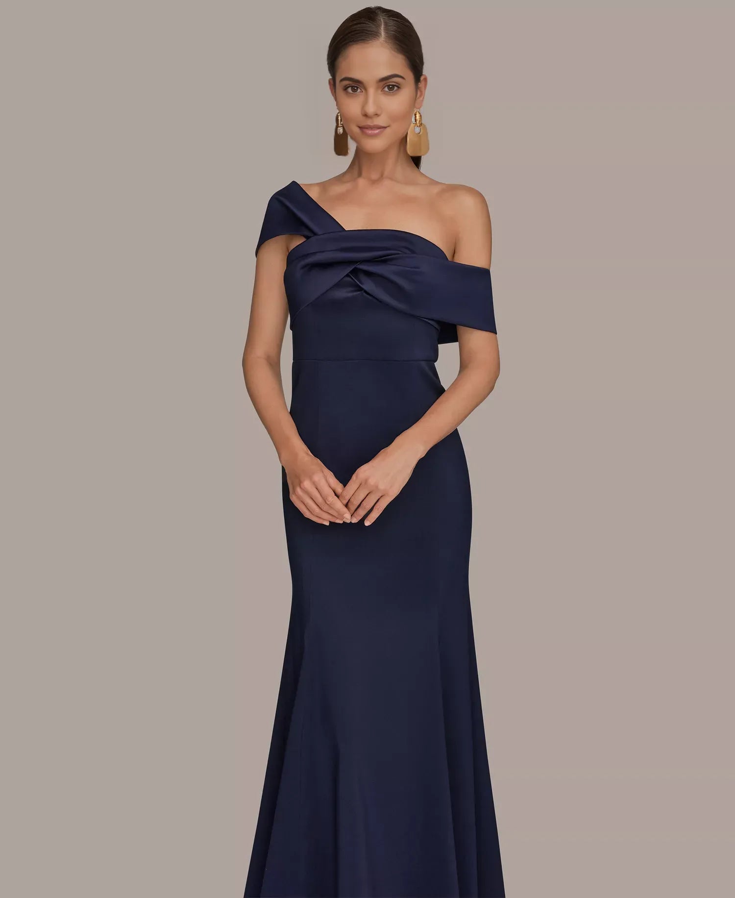Elegant Off Shoulder Satin Cocktail Dress Mermaid Evening Gown With Twist