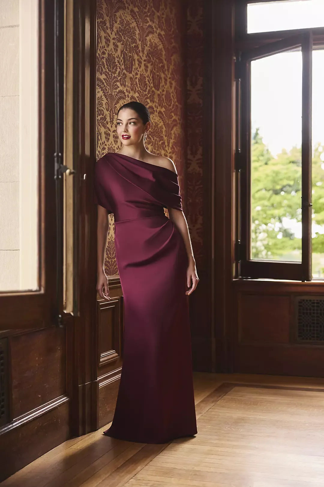 Elegant Sheath One Shoulder Satin Mother of the Bride Dress Draped Evening Gown