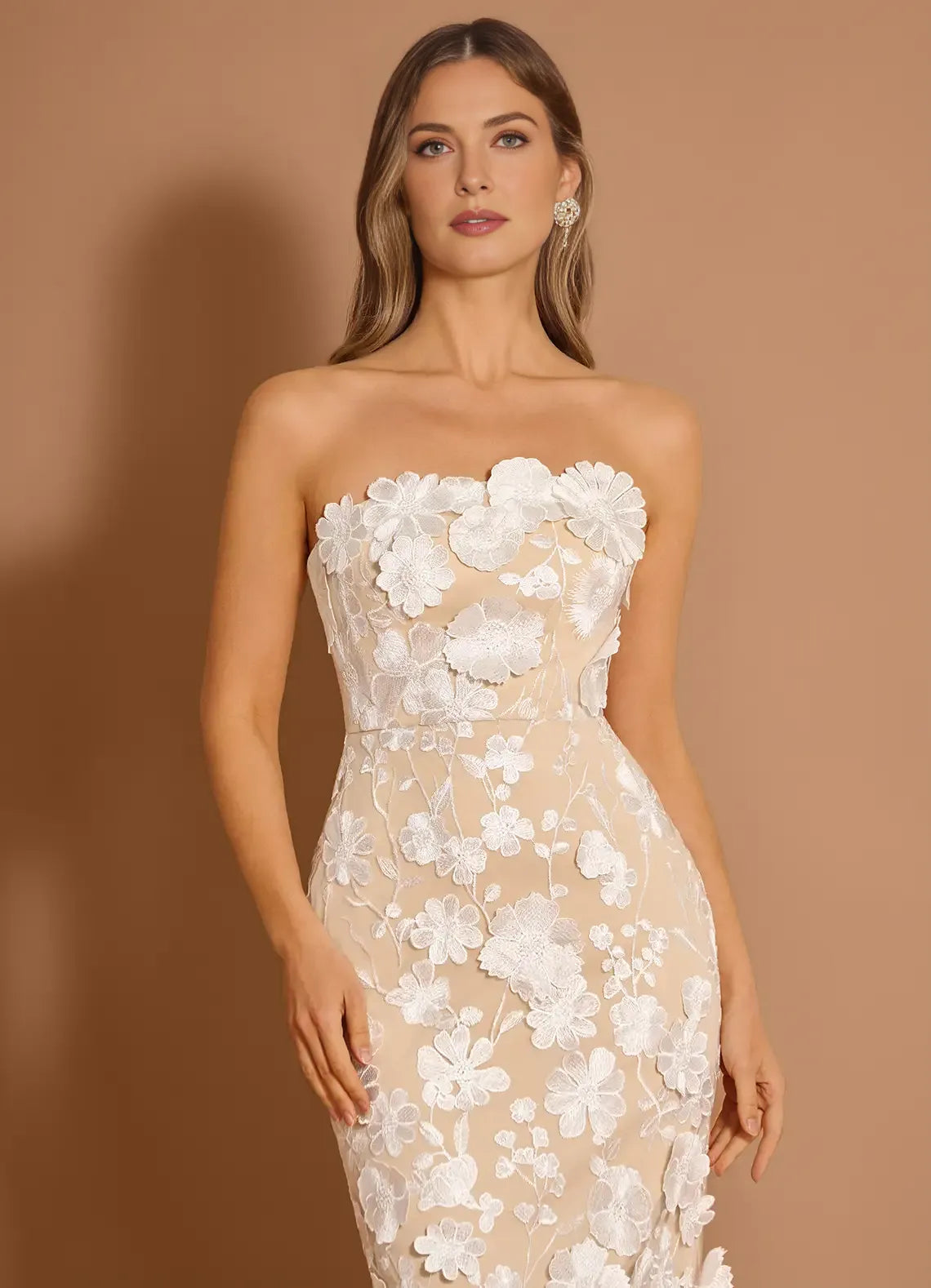 Elegant Sheath Strapless Sleeveless Mesh Midi BackSlit 3DFloral Cocktail Dress