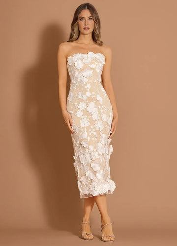 Elegant Sheath Strapless Sleeveless Mesh Midi BackSlit 3DFloral Cocktail Dress