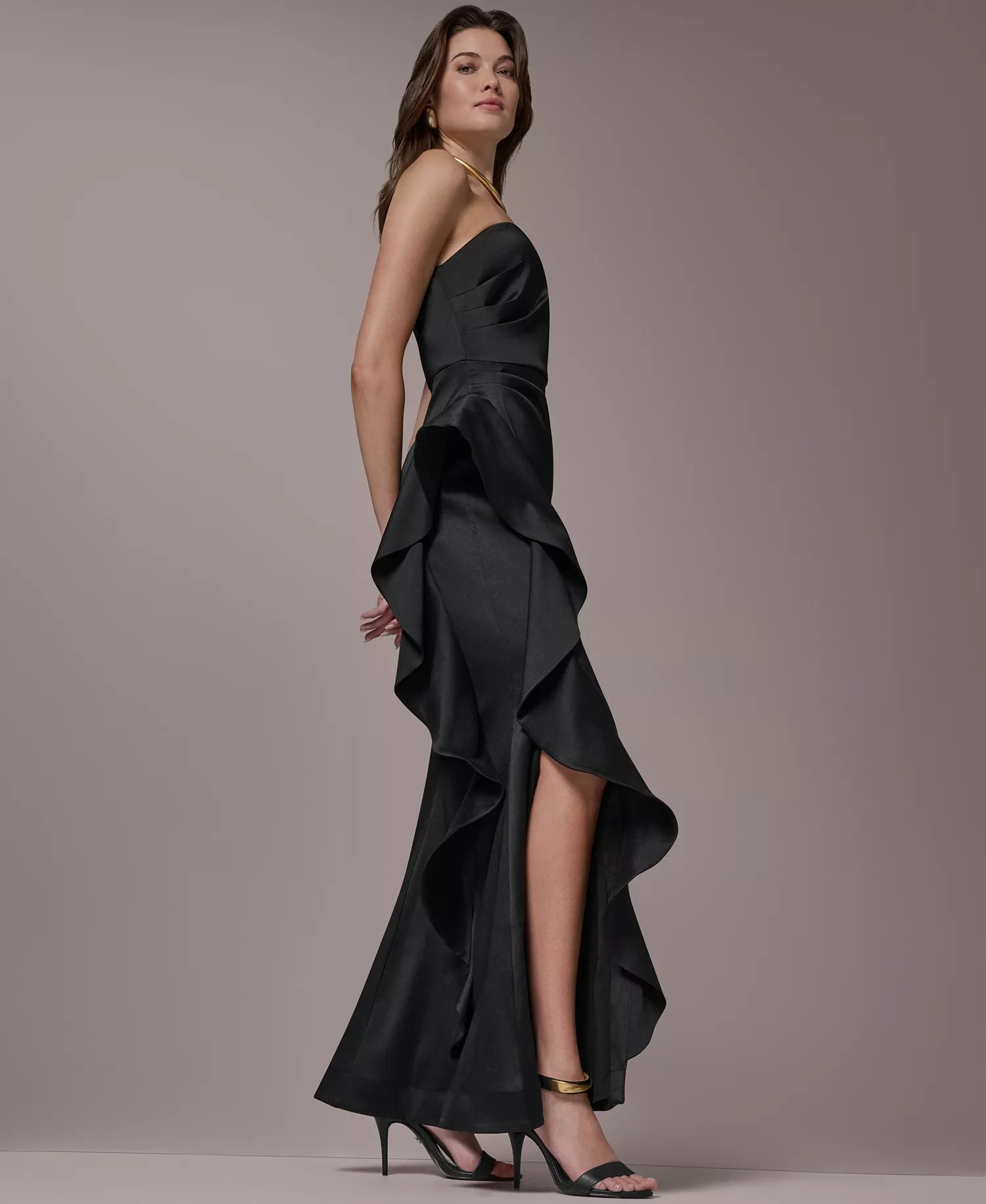 Elegant Strapless Satin Cocktail Dress Mermaid Gown With Ruffle Slit