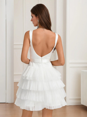 Elegant Tiered A-line Princess Square Neck Sleeveless Satin Tulle Homecoming Dress