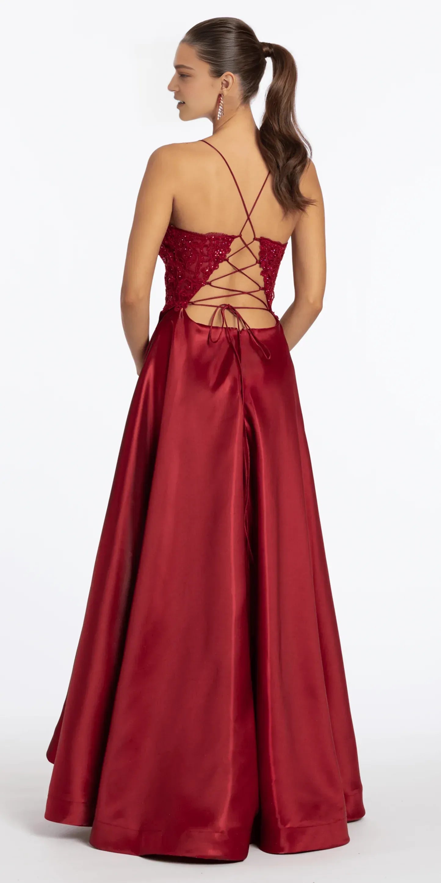 Vestido de Noche Romántico, con Tirantes Finos, Espalda Acordonada, de Satén y Largo hasta el Suelo para Fiesta de Graduación